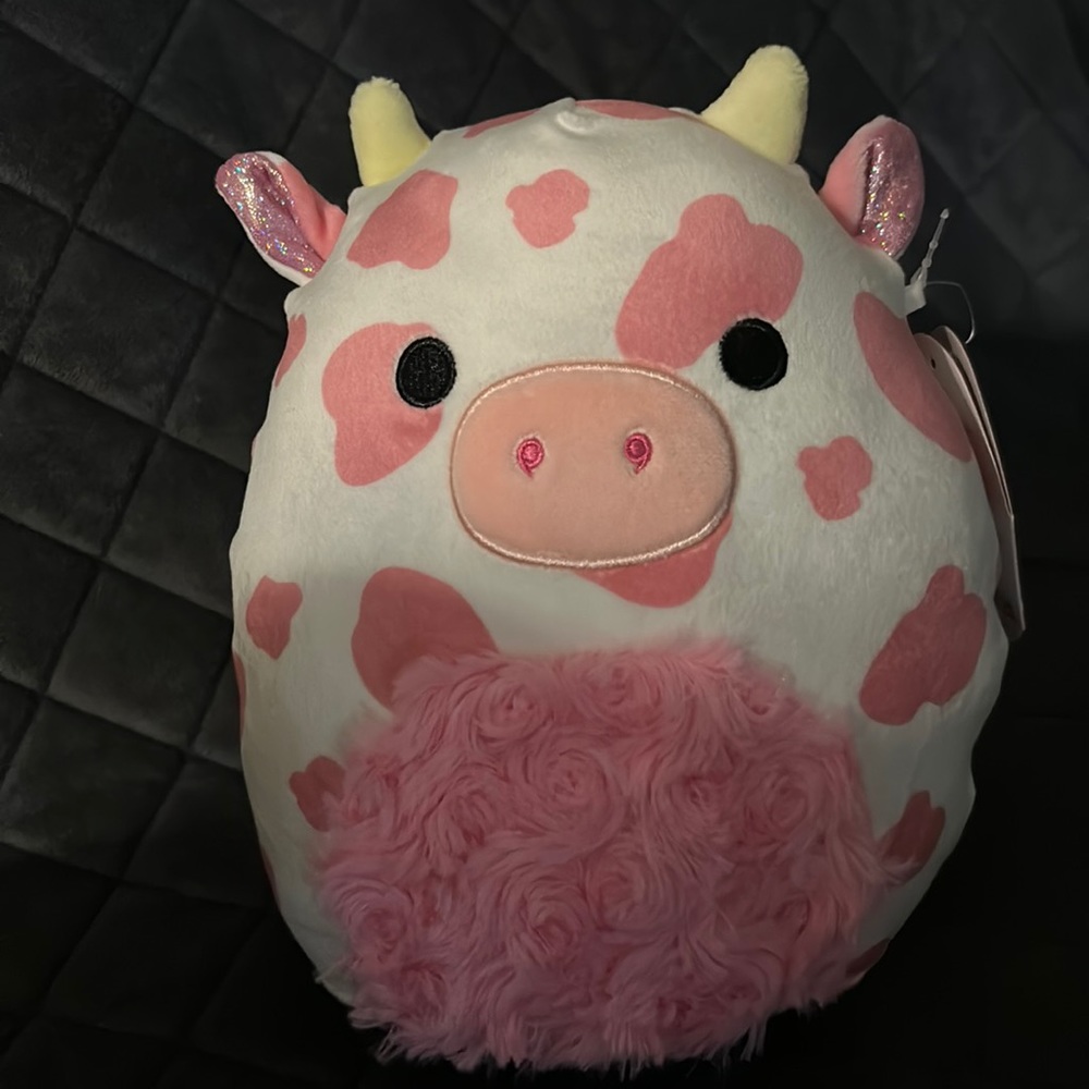8” Evangelica Pink and white cow